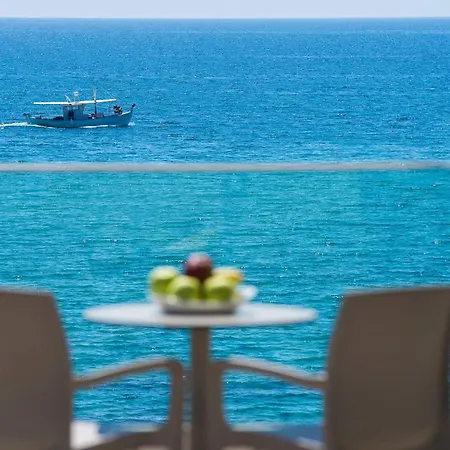 Aegean Infinity Deluxe Ξενοδοχείο 4*