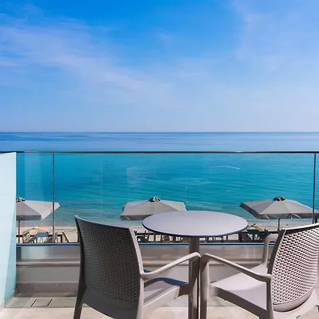 Aegean Infinity Deluxe Otel