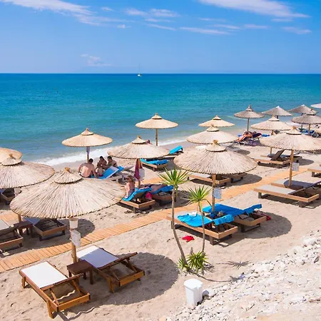 Aegean Infinity Deluxe 4*