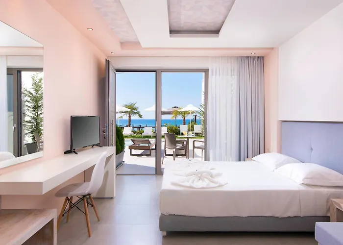 Hotel Aegean Infinity Deluxe 4*